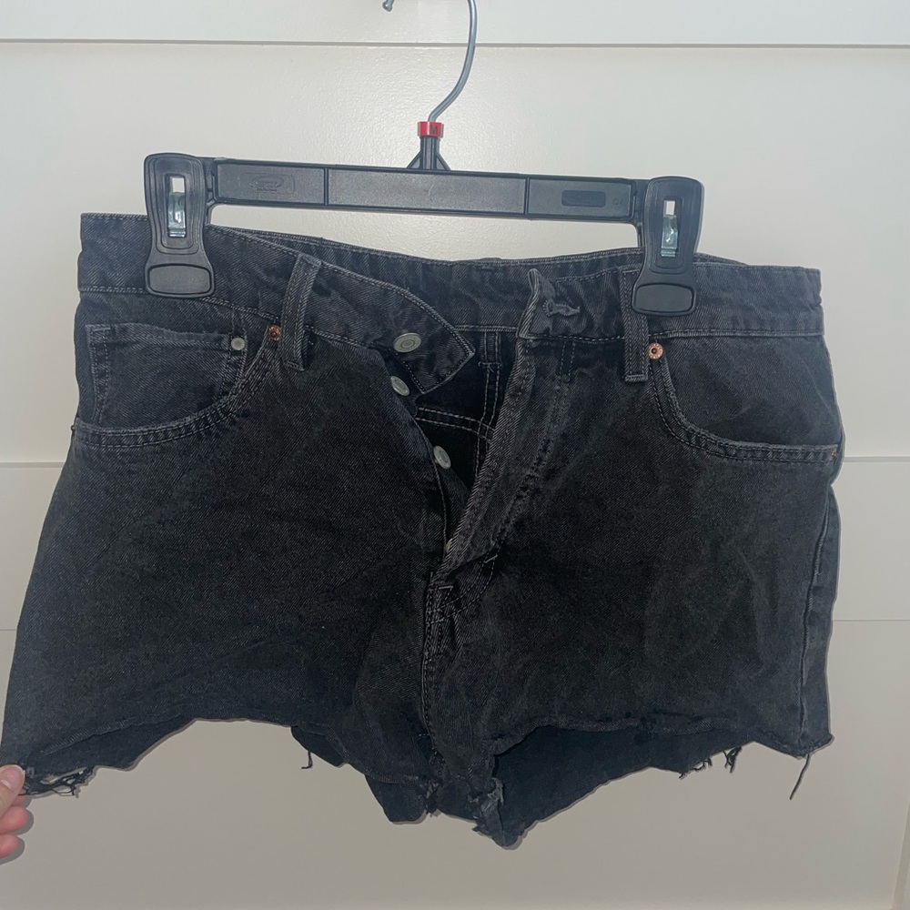 Cute black denim short shorts